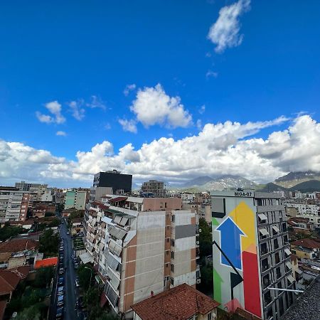 Balkan Rooftop Apartment Tirana Bagian luar foto